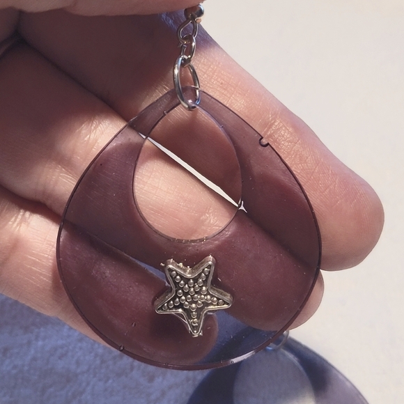 Acrylic Hoop with Stars Earrings - Picture 2 of 3